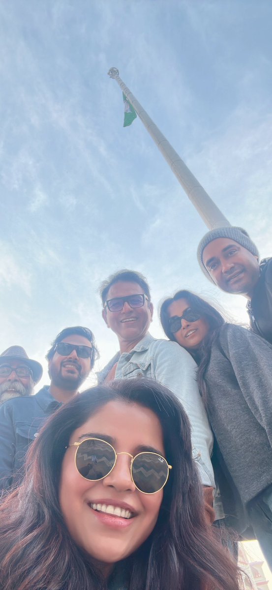 “Wagah border” goosebumps experience ..vande mataram 🙏🇮🇳 ✌️ #amritsar #wagahborder #goldentemple <a href="/rajeshramsingh/">राजेश राम सिंह</a> <a href="/pradeep1staug/">प्रdeeप कुmaर</a> <a href="/shaikaparween/">shaikka parween</a>