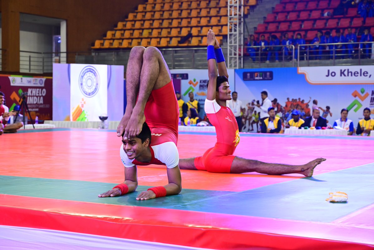 NSRCC Complex in Agartala is glowing with the radiance of #KIUG2023 Yogasana event! 🧘‍♂️✨ Check out these captivating glimpses of tranquility and strength in action! Let's celebrate wellness and unity through the art of yoga! #KheloIndia