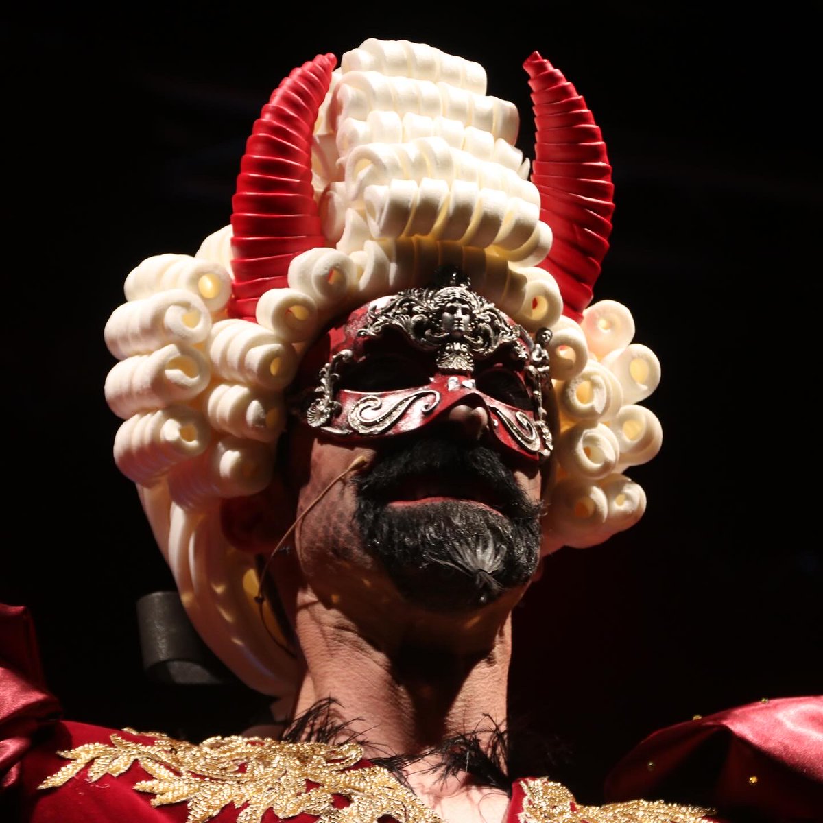 Volem estendre els agraïments a tots, especialment i desitjant no deixar-nos ningú, (si ha estat així, mil disculpes) a tots els que heu col·laborat.

instagram.com/p/C3dHibeoblV/…