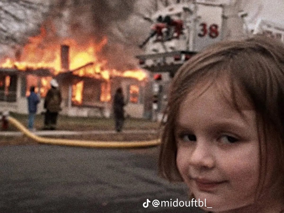 تشافي بعد م نكب الفريق وفاز بشق الانفس وعطاك النظرة ان الامور تمام :