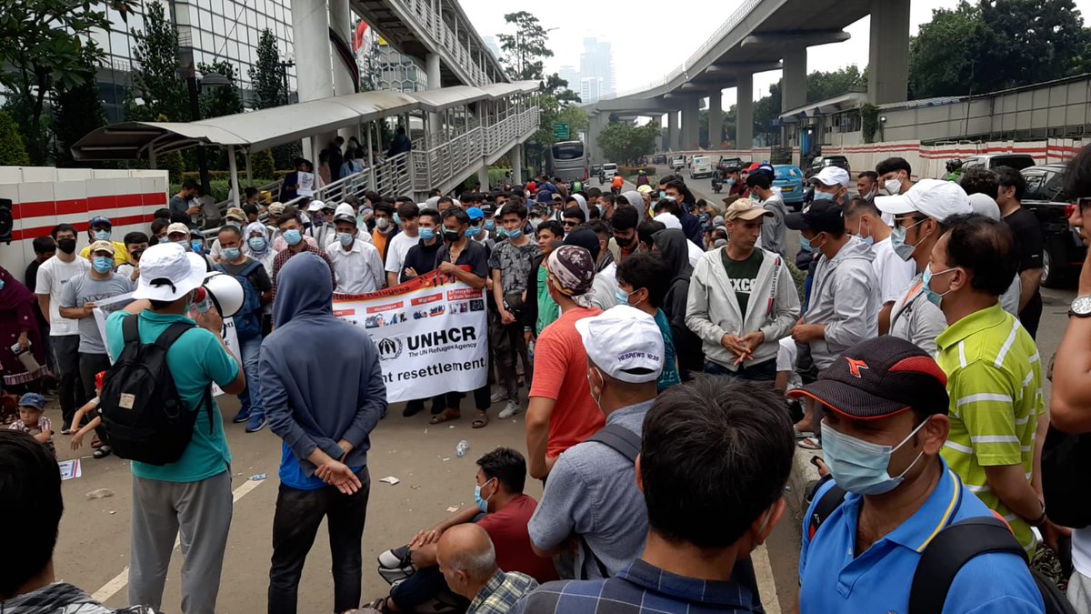 Nazari1010's tweet photo. #End12YearsInLimbo_Indonesia
End the unknown fate of Hazara Refugees in Indonesia! https://t.co/mUbP1slyPP