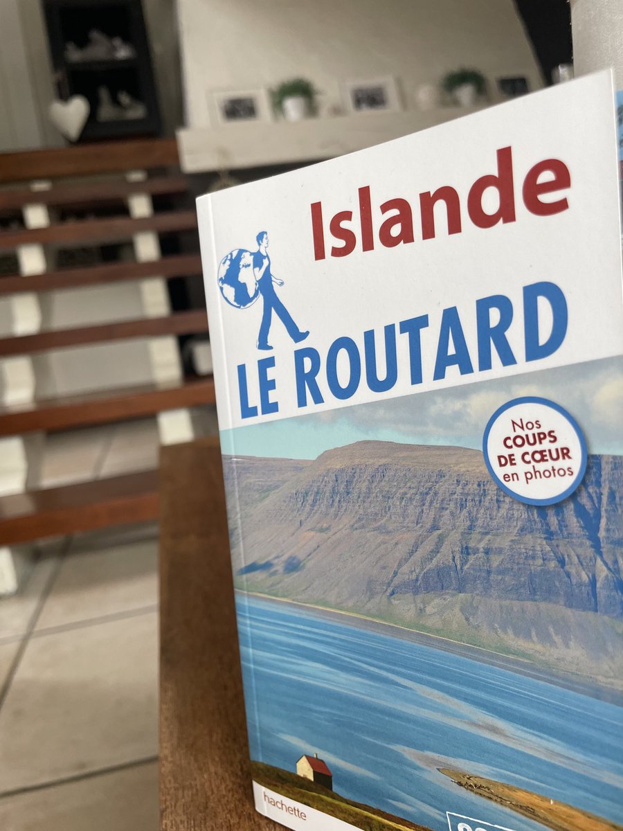 Adrien Joveneau (@adrienjoveneau) on Twitter photo Je prépare émission sur l’#Islande et je cherche 1 Islandais.e habitant en #Belgique!
Connaîtriez-vous cet oiseau rare? Merci de me tuyauter en MP ou sur ajov@rtbf.be Je prépare émission sur l’#Islande et je cherche 1 Islandais.e habitant en #Belgique!
Connaîtriez-vous cet oiseau rare? Merci de me tuyauter en MP ou sur ajov@rtbf.be