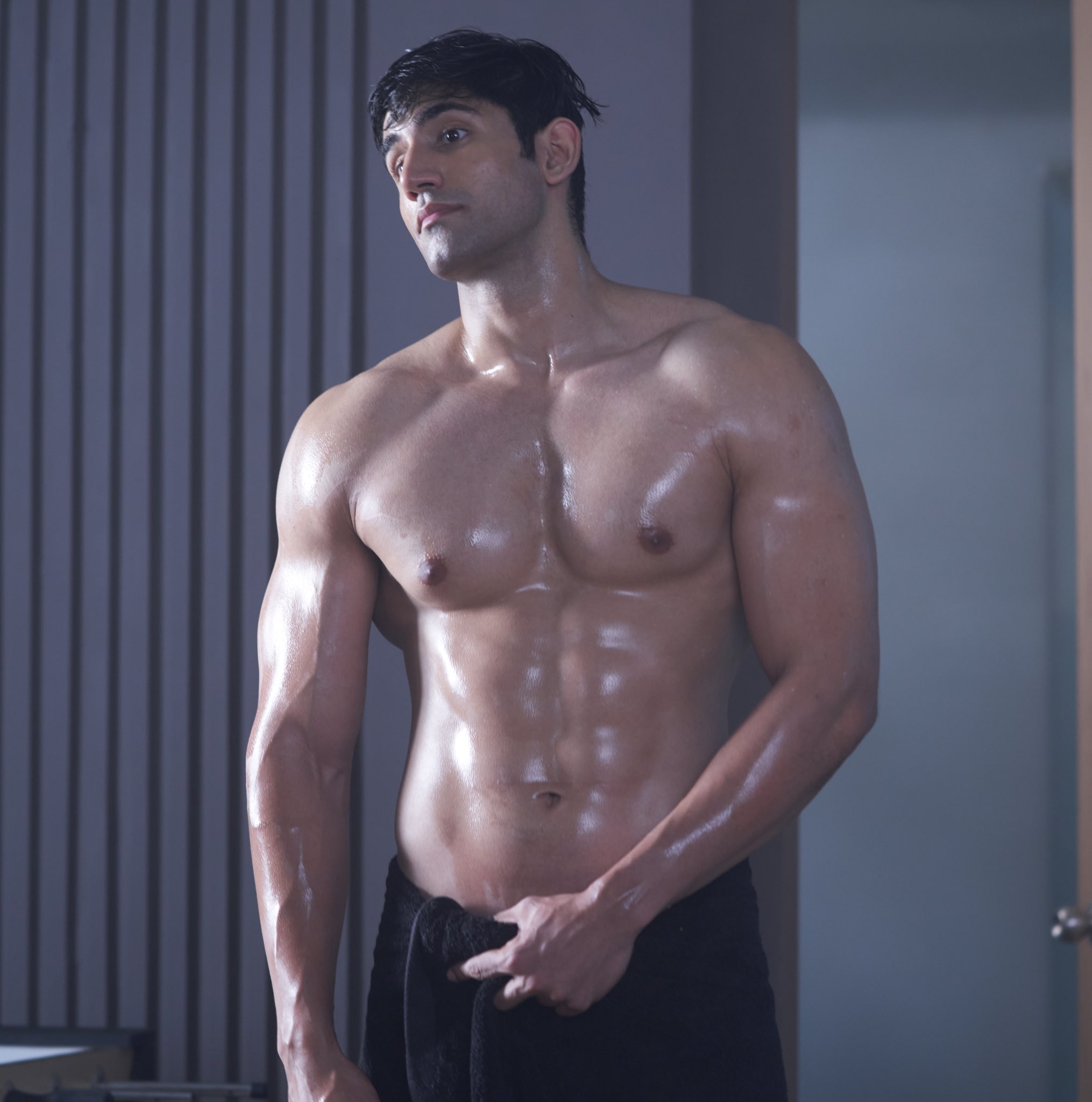 Varun Sood VSood12 X