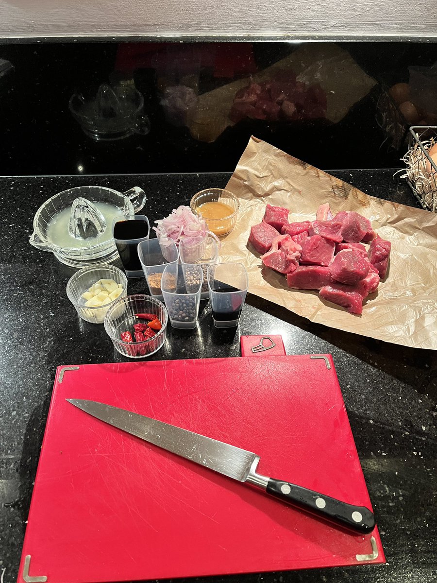 lee_wilkinson2's tweet photo. Getting into a regular satay weekend! This time it is beef satay - besutiful meat marinating in some real far eastern flavour. Quick to cook under grill or BBQ and serve up with a salad! 

Another recipe from #RickStein cookbook

#Homemade #WilkoCooks #YesToMeat #FarEast #Beef https://t.co/IOBdi2bFsy