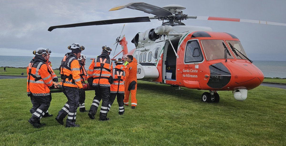 Working together in challenging situations is an important part of what we do in both our training &amp; our rescues. 
🛟Interested in joining our team? 
⚓️Visit skerriescoastguard.com for more information. #TeamWork