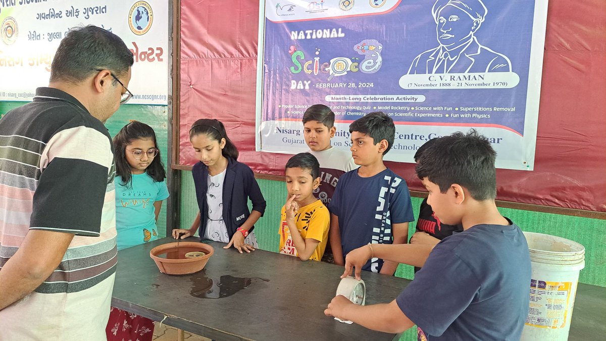 NisargCSC's tweet image. Celebrating #NationalScienceDay at @NisargCSC Gandhinagar "Science Experiments"🔬 Class 5 to 10 students showcasing their scientific curiosity through captivating experiments!  #ScienceExploration #NSD2024 #NCSTC
@IndiaDST @CMOGuj @PMOIndia
@dstGujarat @InfoGujcost @monakhandhar