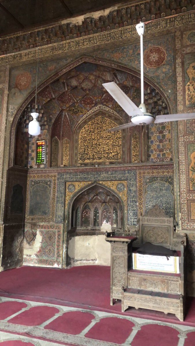iamfayyez's tweet photo. Wazeer Khan 🕌 
#aesthetics 
#Lahore 
#TheStreamerAwards2024 https://t.co/AVSAKFYUX8