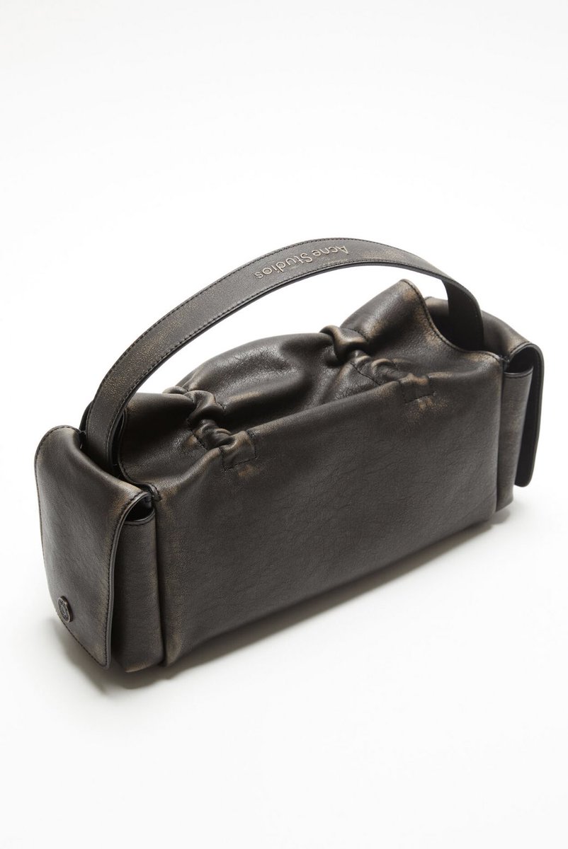 ynapcy's tweet photo. acne studios wishlist https://t.co/69CWDOSHP2