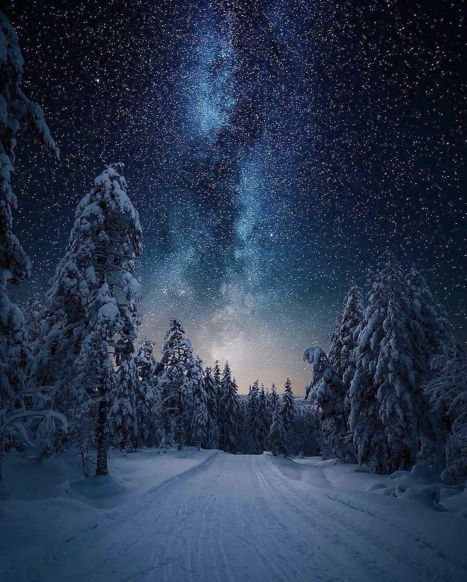 earthcurated's tweet photo. Kongsberg, Norway ✨ https://t.co/IUuuwCZYq2