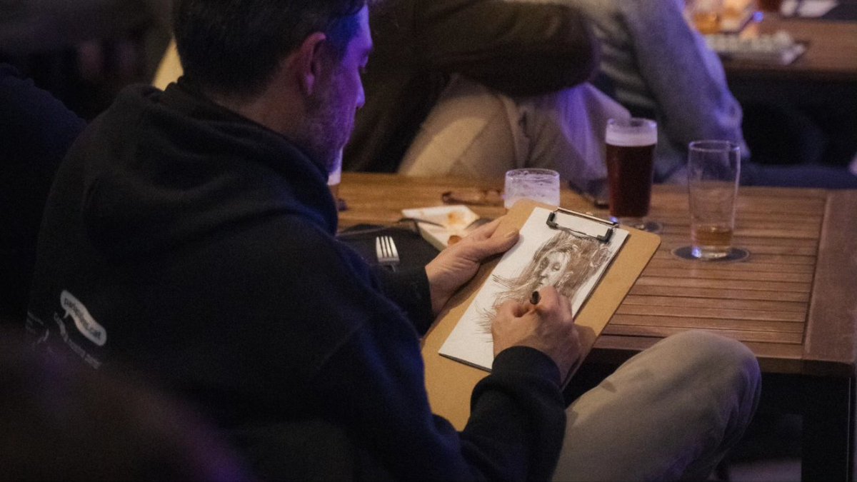 • De l'altre dia a la meravellosa <a href="/CTretzePirineus/">Fàbrica Ctretze</a> 🫀

• Les fotos són del crac <a href="/joanllimi/">Joan Llimiñana</a> 🔥💫

📆 En breus us anuncio noves dates! 🤲🏽😘