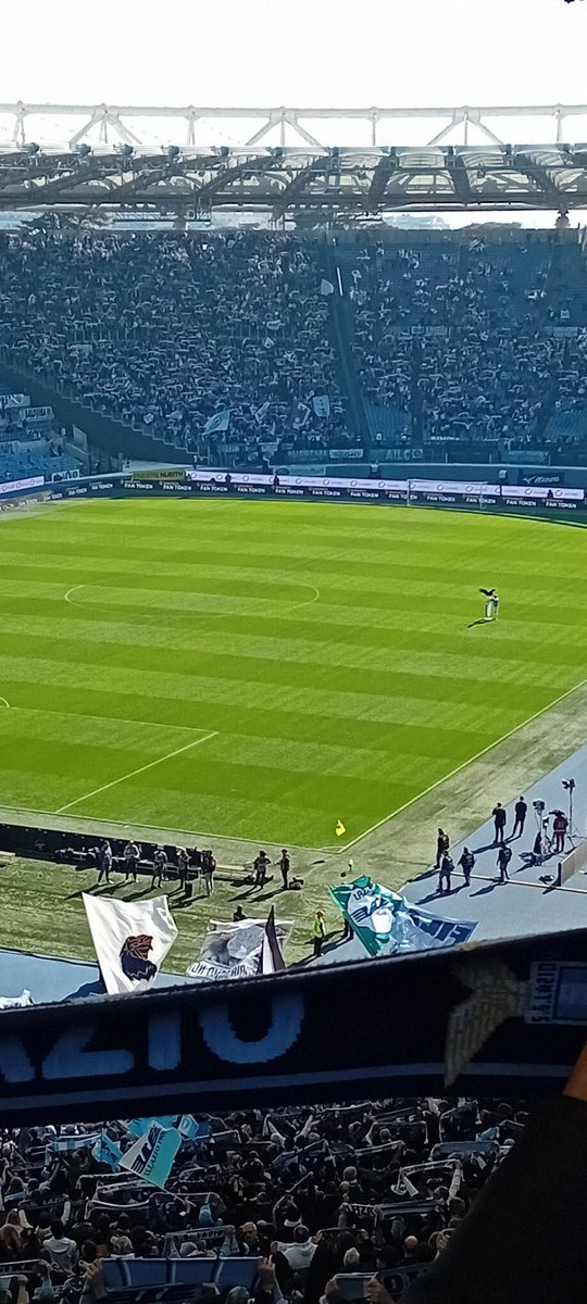 Maestro73M's tweet photo. Forza Lazio! #LazioBologna https://t.co/JPphbEu7id