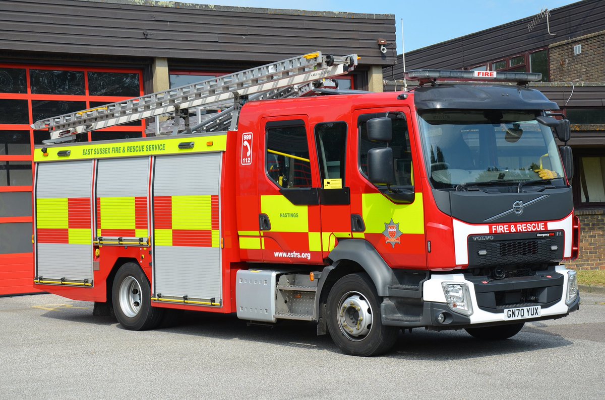 Included in the website update a couple of weeks ago were appliances from @EastSussexFRS following an excellent FBS visit to the County back in August. Further photos are still to be added from that day. 🚒📷 fire-rescue-photos.com