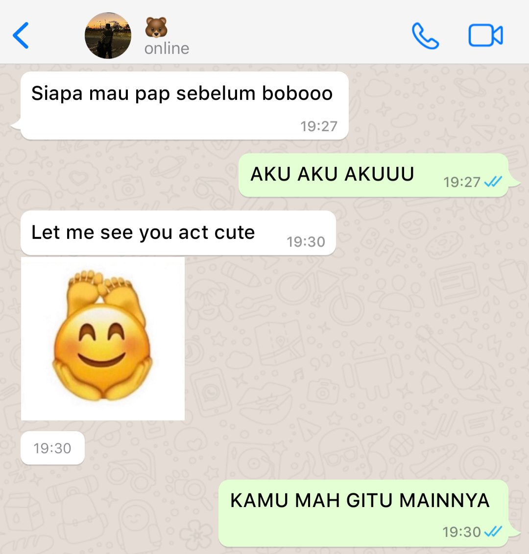 pap sebelum bobo
─ lee haechan few tweets au