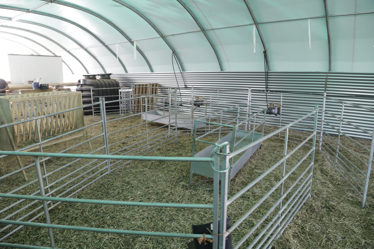 arcaruralcat's tweet photo. Iniciatives com:
✅ Els #espaitest agraris,
✅ les infraestructures col·lectives de transformació agroalimentària de suport a la petita producció,
✅ el projecte d’adaptació al #CanviClimàtic @lifeecoadapt50, i
✅ l'Oficina de Transformació Comunitària. https://t.co/vjUv7LLcqw