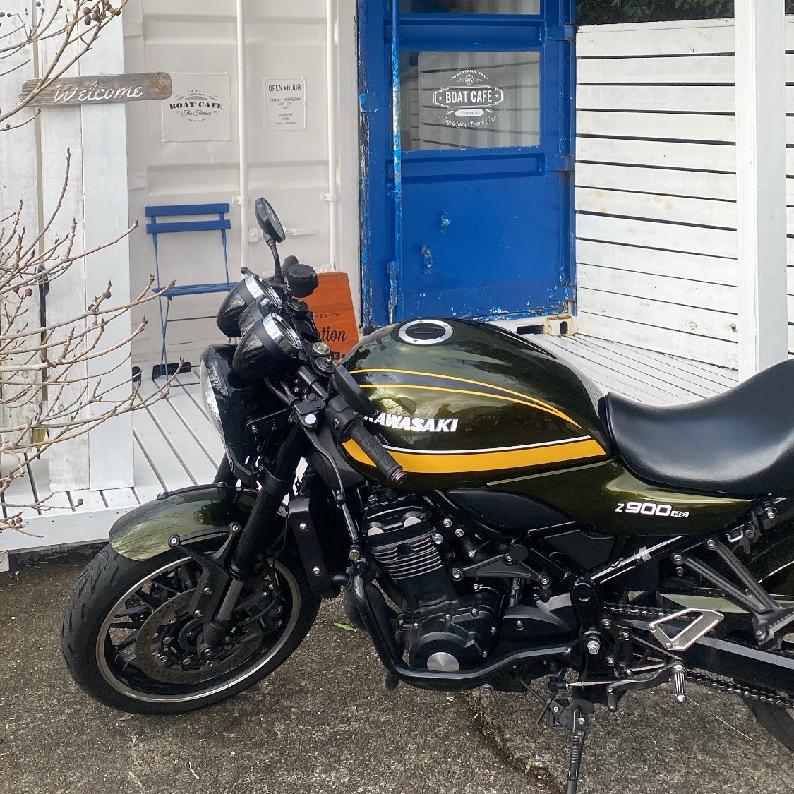 nkkkk5's tweet photo. アメリカ村食堂→BOAT CAFE
 #z900rs
 #z1000j
 #z400gp
 #zephyr https://t.co/bR7QZCfedb