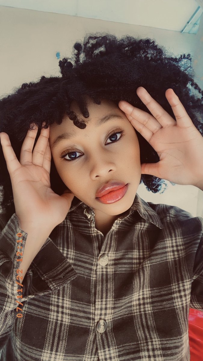 PhiwokuhleMG's tweet photo. Hey guys I’m new here , please follow me for a quick follow back ❤️❤️❤️❤️❤️🔥🔥🔥🔥 https://t.co/qGAQaY49Wk