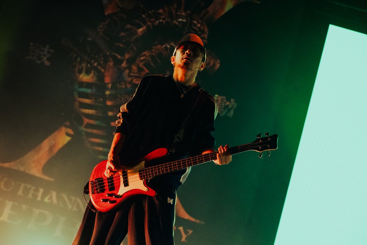Zephyren_'s tweet photo. 【ZEPHYREN 10th Anniversary A.V.E.S.T project 『 ⿎動 』 】

LIVE PHOTO！
2024.2.18（Sun)

国⽴代々⽊競技場 第⼀体育館
The BONEZ
@The__BONEZ

Photos by @nekozephoto 

#AVEST
#アベスト
#thebonez https://t.co/l2dz1Jh2Cn