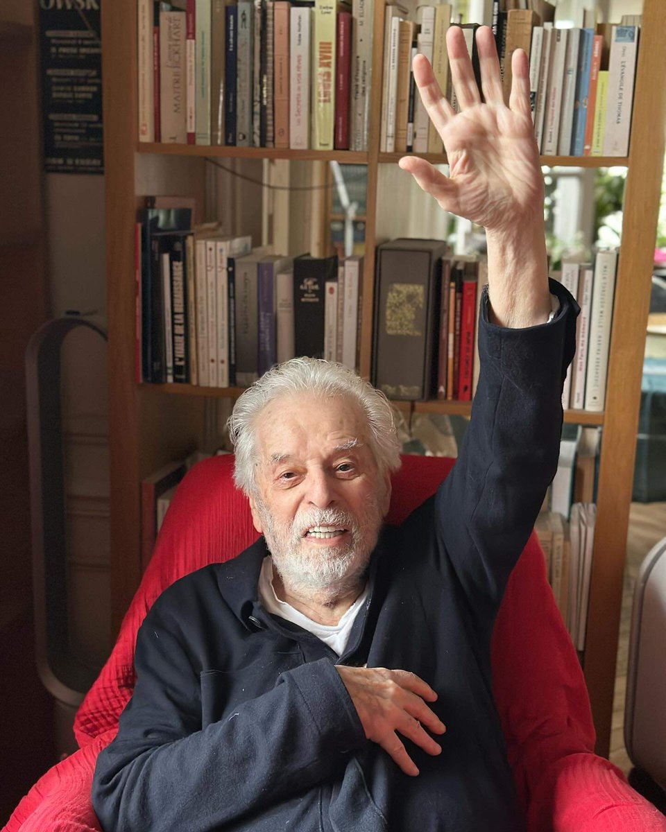 ¡¡¡Aleluya, aleluya, aleluya, ayer cumplí 95 años y estoy vivo!!!
Un domingo a las 12 del día, nací en Tocopilla, un pequeño puerto del norte de Chile. Fue el 17 de Febrero de 1929. 
¡¡¡Con 95 años acuestas, puedo estar contigo hoy, después de haber celebrado ayer mi aniversario,