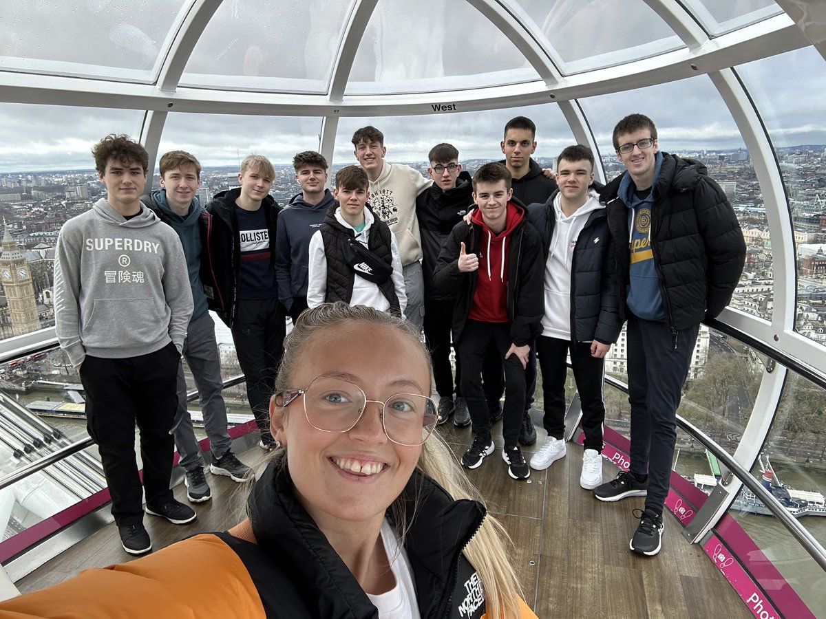 MrsMurray_DT tweet media