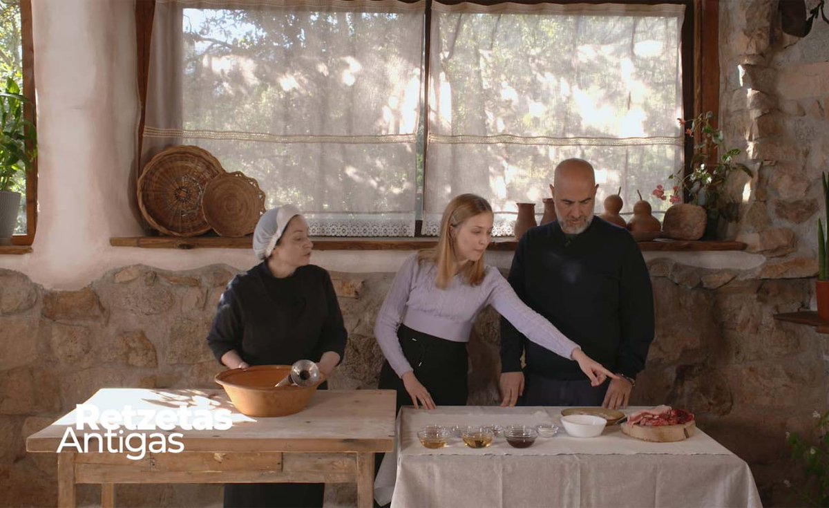 CSmeraldaOff's tweet image. Retzetas Antigas fa il bis: torna il programma di Pietro Mereu #PietroMereu

costasmeralda.it/retzetas-antig…