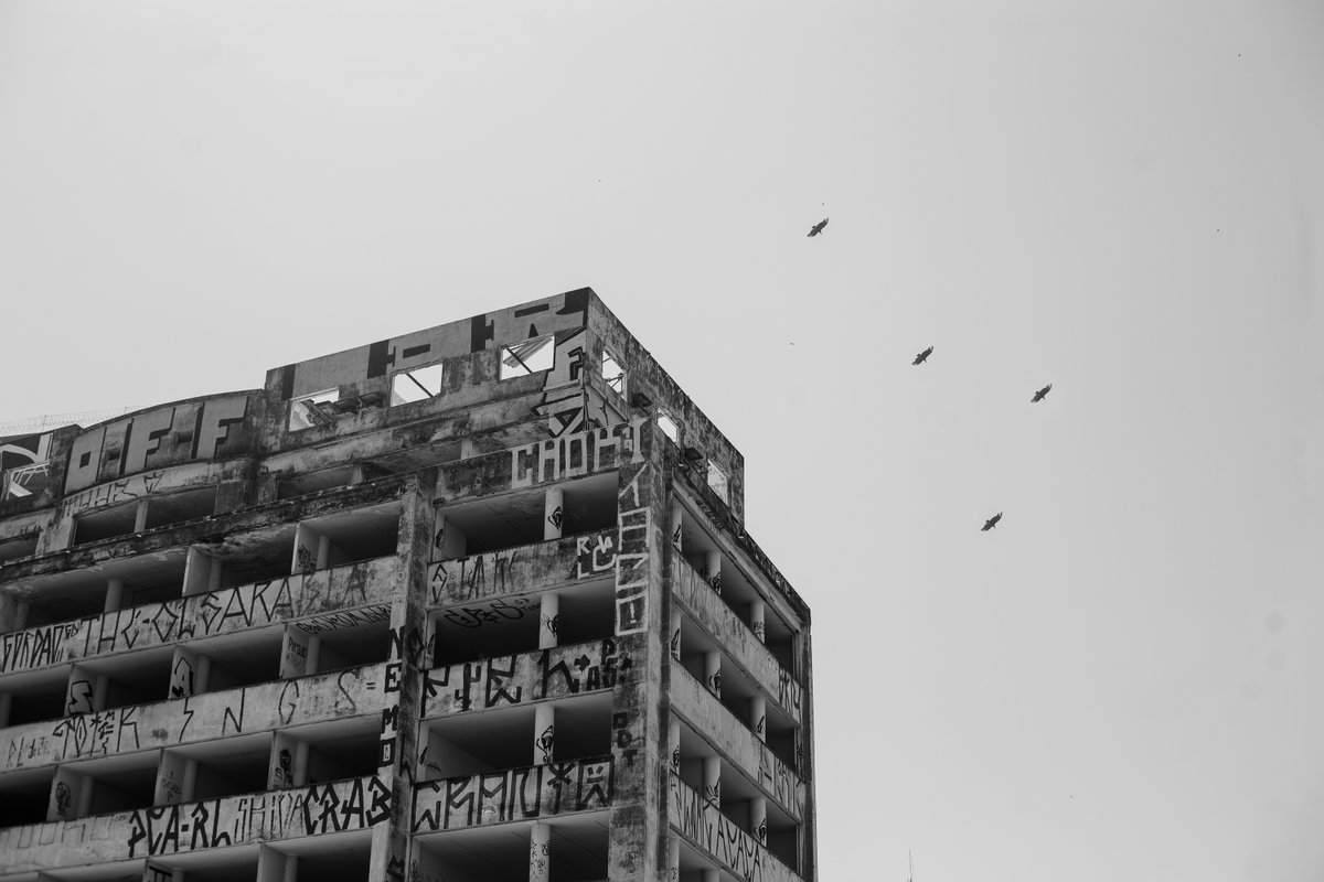 FernandoBaggi's tweet image. GM !!

Purchase on  @objktcom 

&quot;Spray sobre concreto&quot; by @visualfracto 

amzg composition  !!!

#tezoscommunity