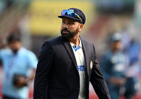 cricketwicketin's tweet photo. India's biggest win in ODIs under Captain Rohit Sharma.

India's biggest win in Tests under Captain Rohit Sharma. 

- Captain, Leader, Legend, Hitman. @ImRo45 

#INDvENG #CaptainRO #Hitman #RohitSharma #BazBowled https://t.co/vnSJLCYbLP