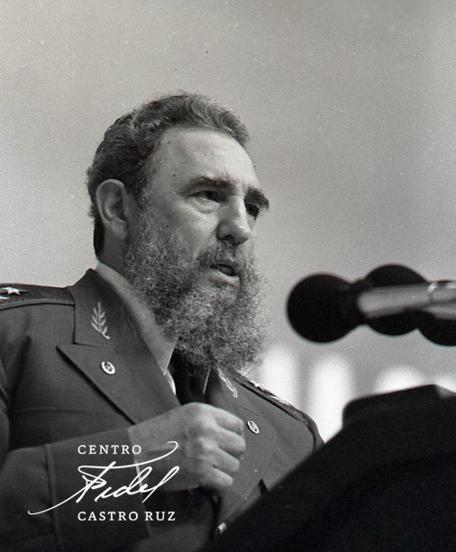 DpsMayabeque's tweet photo. Hoy hace 16 años nuestro #FidelPorSiempre explicó al pueblo que por razones de salud no aceptaria ser nominado Presidente nuevamente y se convirtió en el "Soldado de las Ideas", los cubanos fieles a su legado seguimos VENCIENDO . #CubaPorLaVida #GenteQueSuma #FuerzaCuba https://t.co/J5ln7uM54X