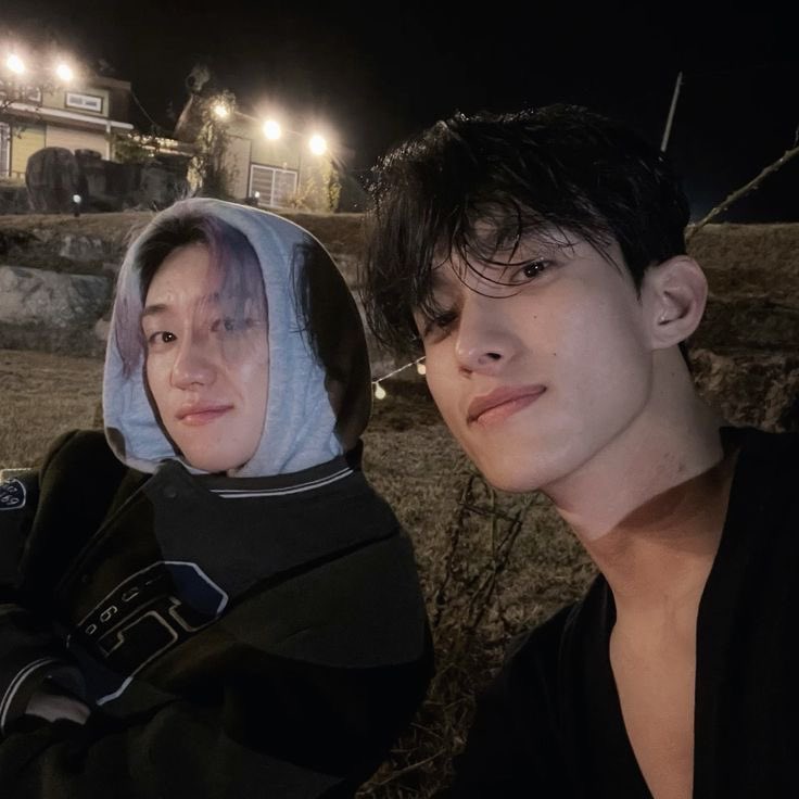 ㅤ

              ALFIE SNS UPDATE .ᐟ
              Loc: Disabled  𓈒 𓈒 𓈒
ㅤ          ⋮☰  Feb 18 ─ 8 : 33 PM

             “ Happy birthday Rosmar. ”

ㅤ