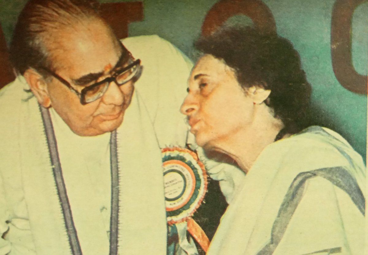 Name of This Congress Leader Seen Here With PM Indira Gandhi ?