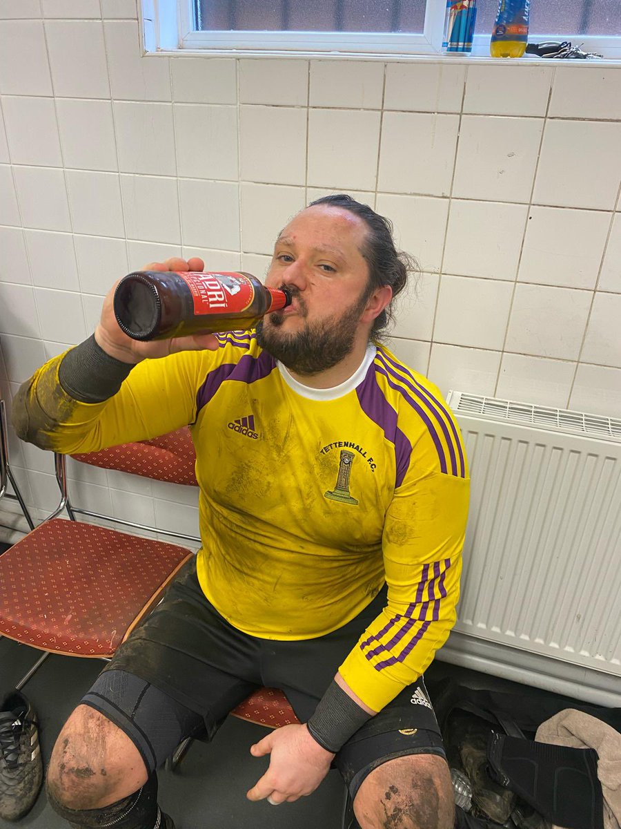 tettenhallfc's tweet photo. Never in doubt 👏 

Our Vin Boden cup quarter-final MOTM 🍾 Matthew Potts 

#KTRTFC #TettenhallFC https://t.co/LYzP3tjoqT