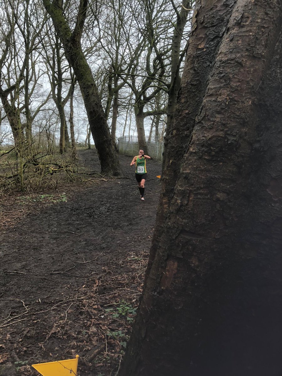 Mighty Mike Holness taking the win at yesterday’s SELCC (taking the win for the overall league standings). Katie Kay taking the win for the ladies 🥇