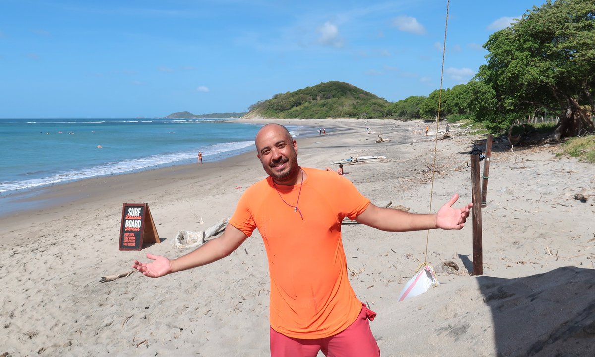 Nachdem wir in Nicaragua zwei Surfstunden erfolgreich meisterten, sind wir so angefixt, dass wir im Sommer 1 Woche Surfcamp in Portugal gebucht haben. Wohoo! Es wird aber auch schwer für mich, da ich meinen Explore- und Erkundungsdrang unterdrücken muss.