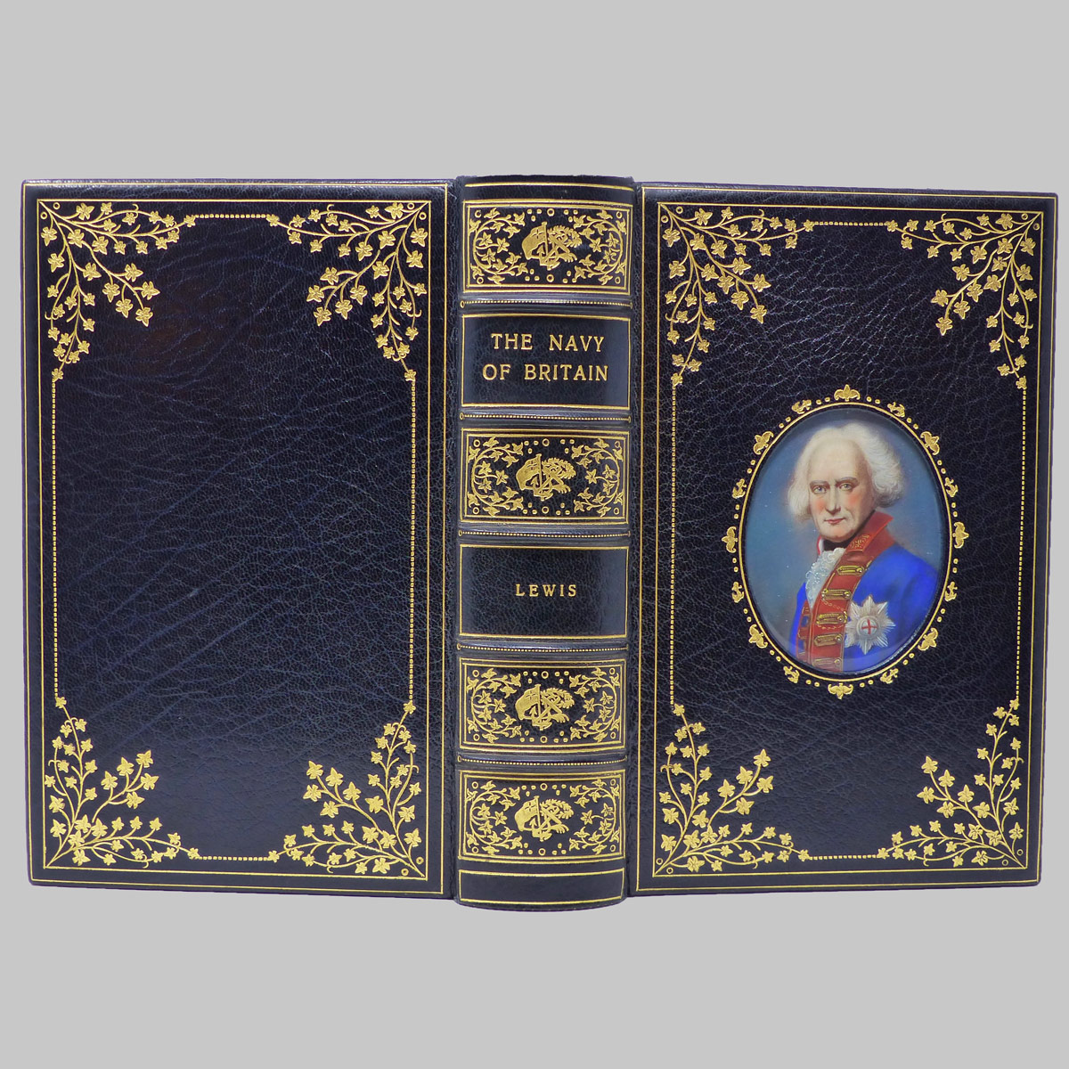 The Navy of Britain. A Historical Portrait. By Professor Michael Lewis.

First Edition in a Cosway-Style Binding by Bayntun Riviere with Unique Provenance.

Link in Bio. 

#rarebook #firstedition #illustratedbook #bookcollector #britishnavy  #finebinding #royalnavy