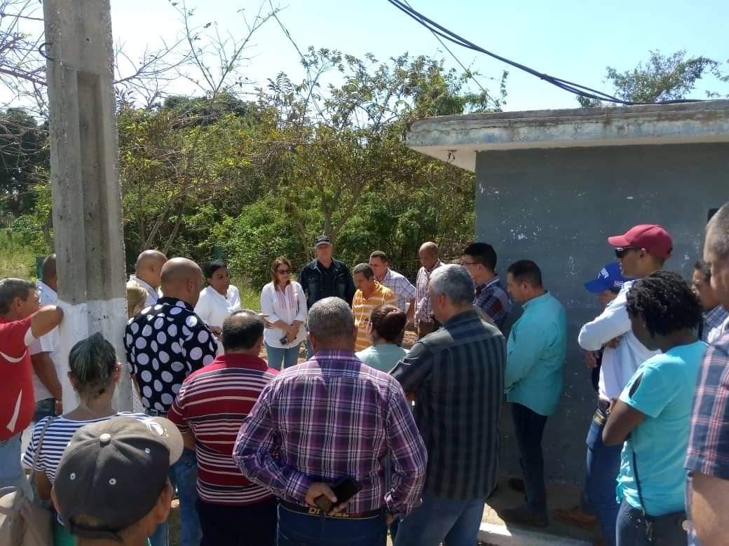 agnes_becerra's tweet photo. Aunque los tiempos son difíciles hay miles de historias que conmueven en #Cuba 🇨🇺 En cualquier rincón intrincado de este país hay gente dispuesta a buscar siempre la solución a los problemas. #GenteQueSuma https://t.co/pvfQOxxt93