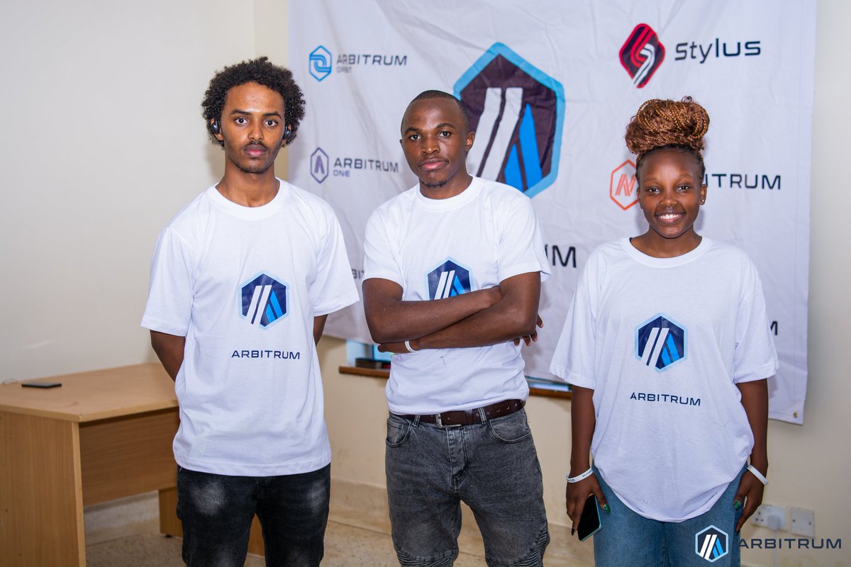 Abdullahi_Ab_di's tweet photo. Had the opportunity to organise this impactful event with my team. Ideas flowed, and presentations dazzled.

#ArbitrumIdeathon
#Arbitrum #w3zetech https://t.co/LV410z2d3J