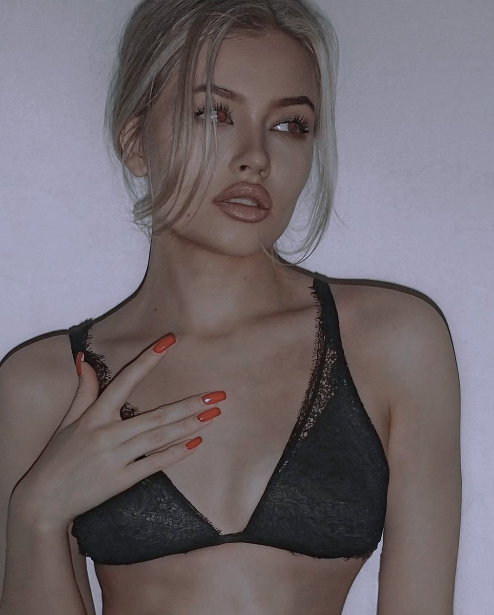 ⠀
⠀
⠀⠀⠀⠀⠀⠀⠀⠀⠀.ೃ a siren's seduction
⠀⠀⠀⠀
⠀⠀