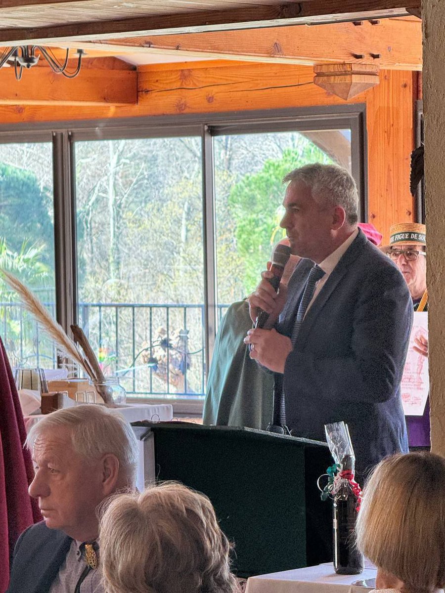 FrankGiletti's tweet photo. Fier d'avoir partagé un moment convivial avec la confrérie de la caboche de @pugetville ! ️Entre terroir et tradition, les cabochards sont les gardiens de notre patrimoine immatériel ! #Vin #Caillette #HuileDOlive #Terroir #Tradition #Provence https://t.co/riESrYNKsn