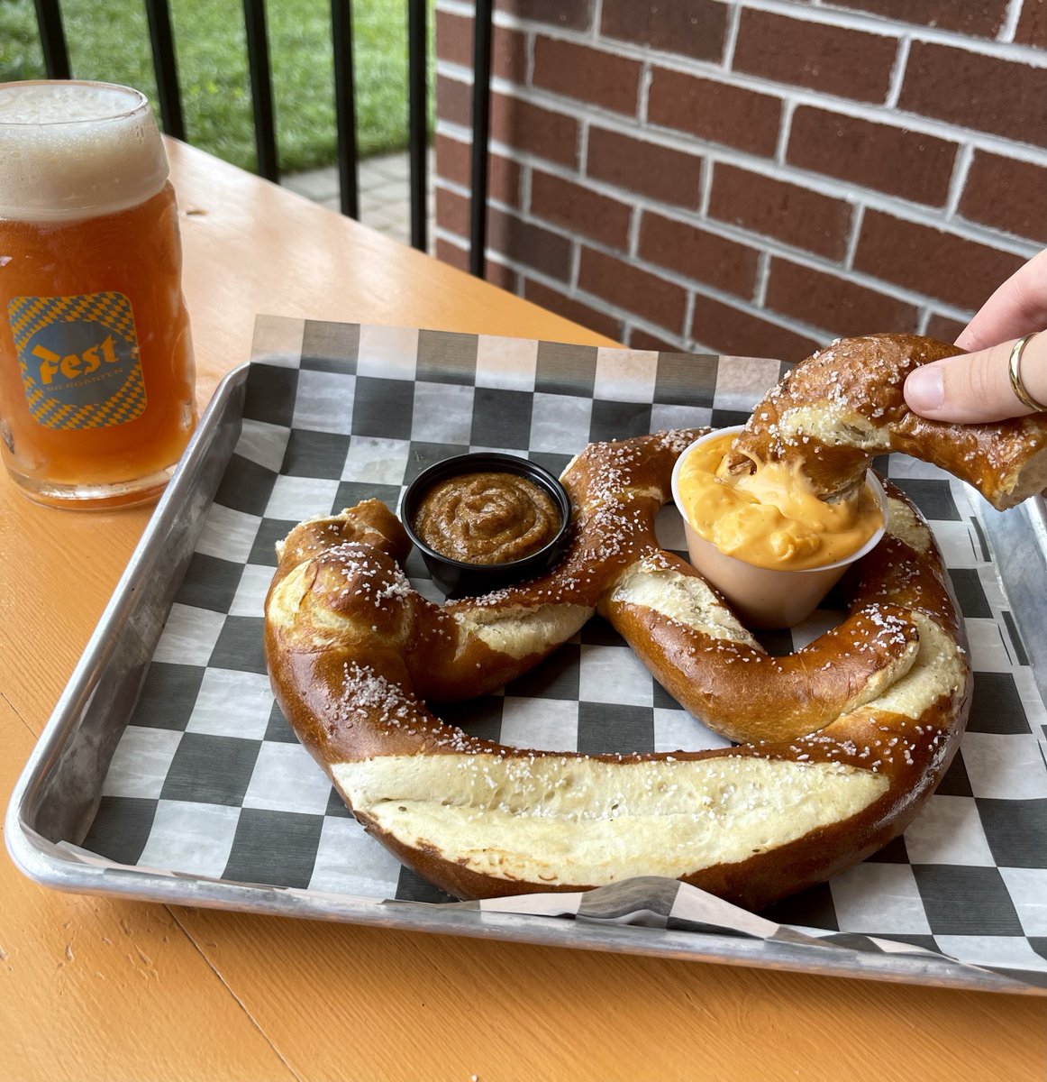 festva's tweet photo. Don’t get it twisted, you need one of these today.🥨

Looking for a shareable bite that everyone will enjoy? Our Giant Bavarian Pretzel is a crowd-pleaser! Enjoy with some sweet Bavarian mustard and creamy, craft beer cheese for all your dipping pleasures.

#festva https://t.co/ZITS94Ll7i