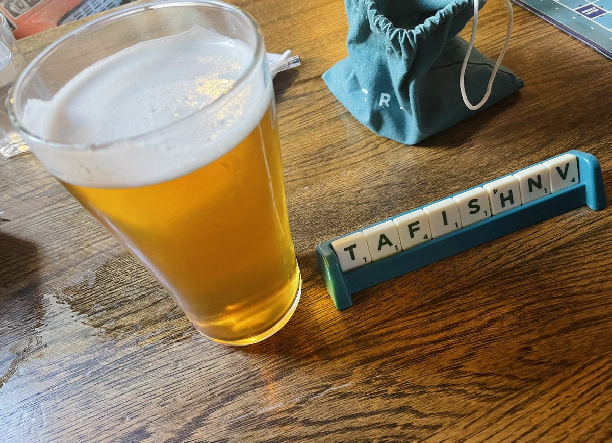 SanMcEduArt's tweet photo. Ending the half term break at the pub! 
#Devon #Turflock https://t.co/ZTMCtGGXyG