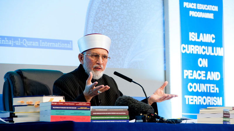 QiblaStatus's tweet photo. Dr. Qadri's lectures serve as a valuable resource for seekers of knowledge worldwide, illustrating his dedication to knowledge dissemination. 

#HappyBirthdayDrQadri
@TahirulQadri https://t.co/XPAsnGhCSr