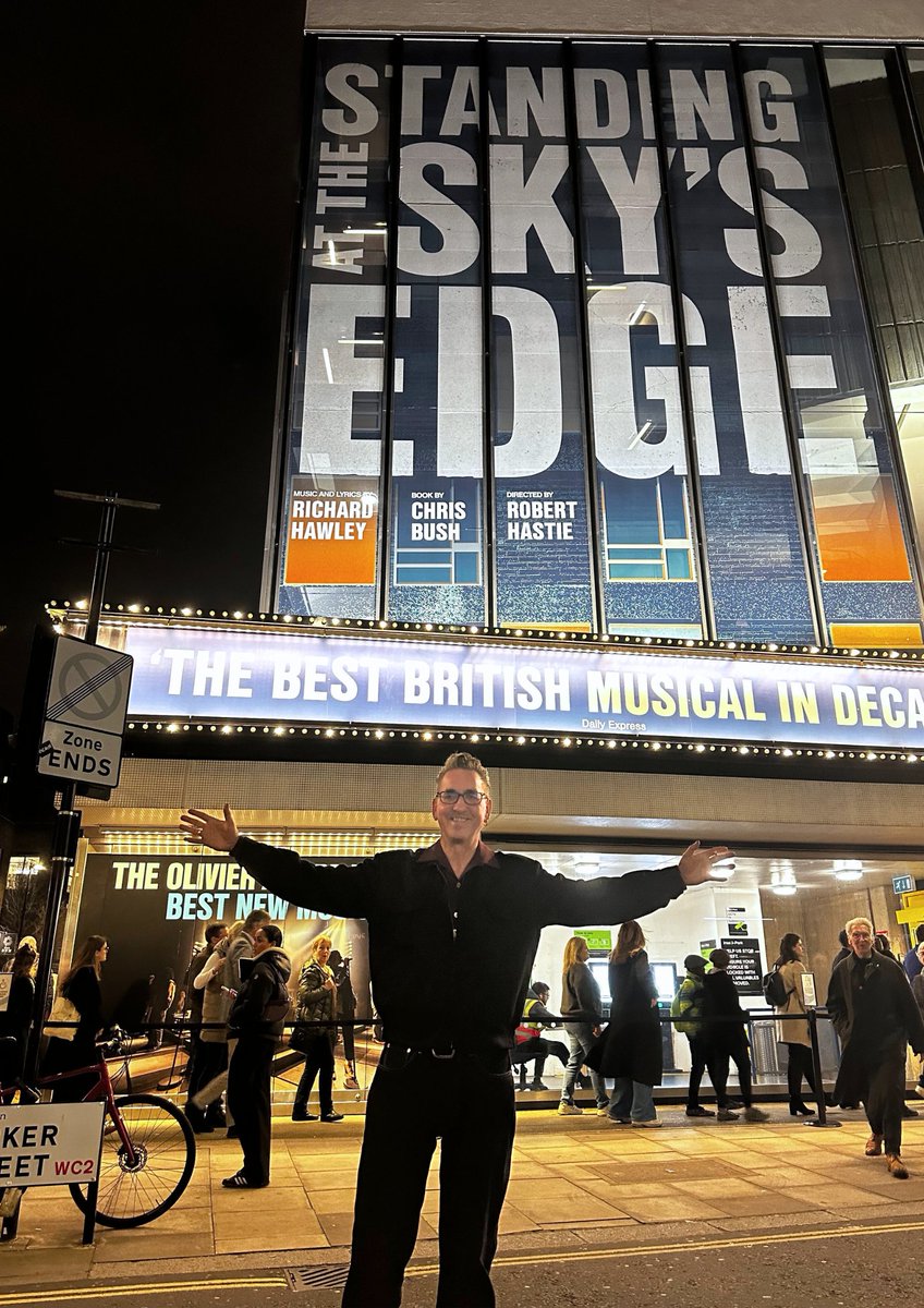 richardhawley tweet media