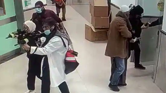 TOliveFern's tweet photo. “posing as medical staff” like this you mean? https://t.co/tzEE7lXQPG