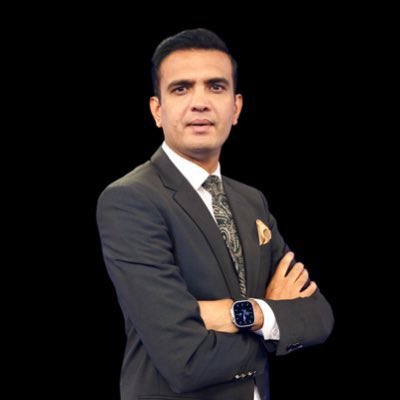 ن لیگ اور الیکشن کمیشن کو ایسپوز کرنے والے چیتے صحافی کو سپورٹ کریں اللہ تعالی حفاظت کرے آمین۔
چیف الیکشن کمیشن کو اب فوری استعفی دے دینا چائیے۔۔
<a href="/iRaiSaqib/">Rai Saqib Wazir Kharal</a>