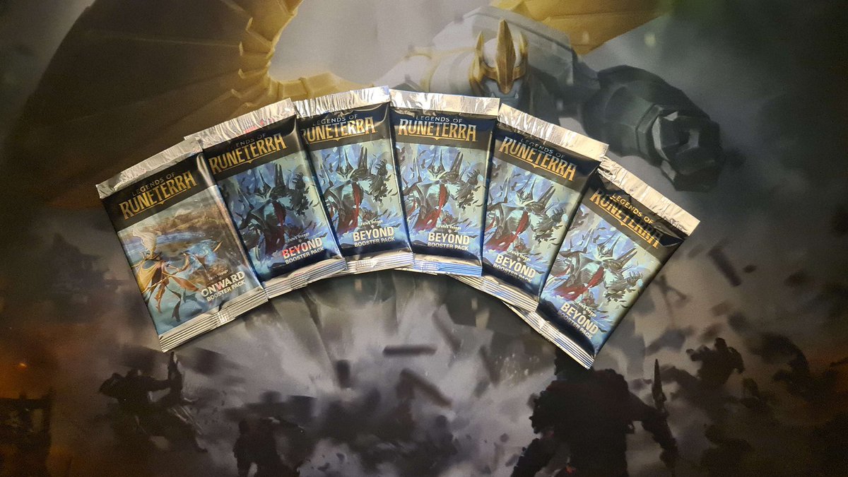 During my trip to the Riot Campus, I managed to maximize my time and grab as many Legends of Runeterra Booster Packs as I could for you guys! If you want to win a booster pack make sure you... 👊 Follow ❤ Like ♻ Retweet I'll draw the six winners on Mon 26th Feb @ 6:00 PM GMT!