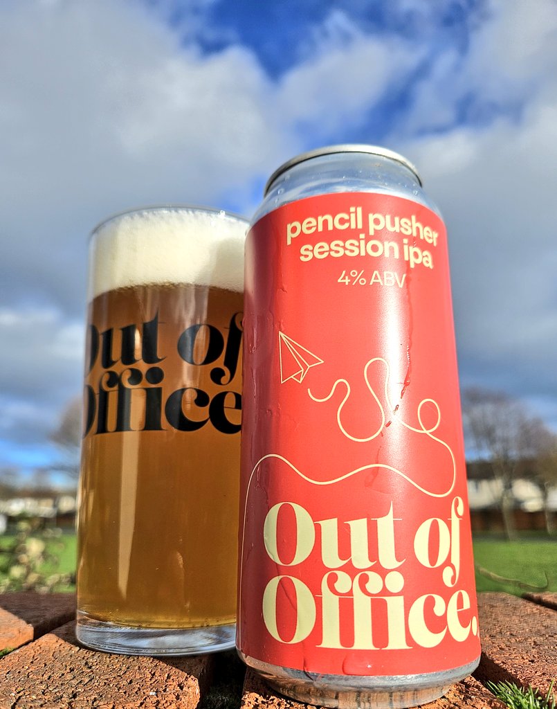 antrim_man's tweet image. Crackin wee #sessionipa by Out of Office Brewing Belfast #sláinte 🍻

#craftbeer