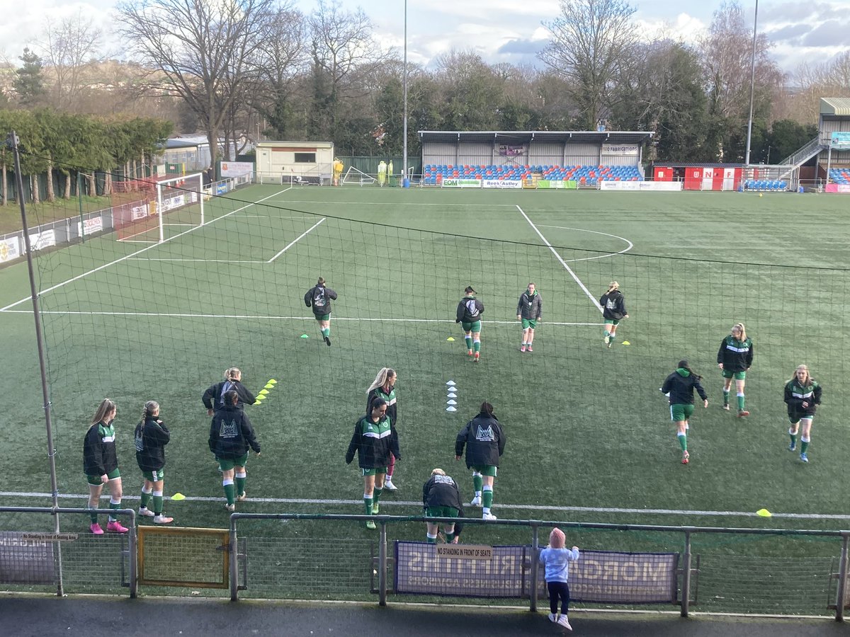 TurfsLadies's tweet photo. We bow out of the @CentralWalesFA Ladies Cup on a sunny afternoon in Newtown. 
Great battle versus a good @LlanfairUtdFC Ladies side. Losing 2-0 after chasing an equaliser for the last ten mins, but got caught out at the back. 

MOM @vikkioakes1998 🧤

#Turfs #TurfsLadies https://t.co/rC4W8WtzGn