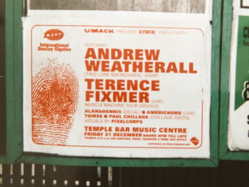 Andy ❤ 4 years gone this weekend. It was a pleasure to meet the man and be on the same bill. Temple Bar Music Centre (now @ButtonFactory22) 21st December 2001.