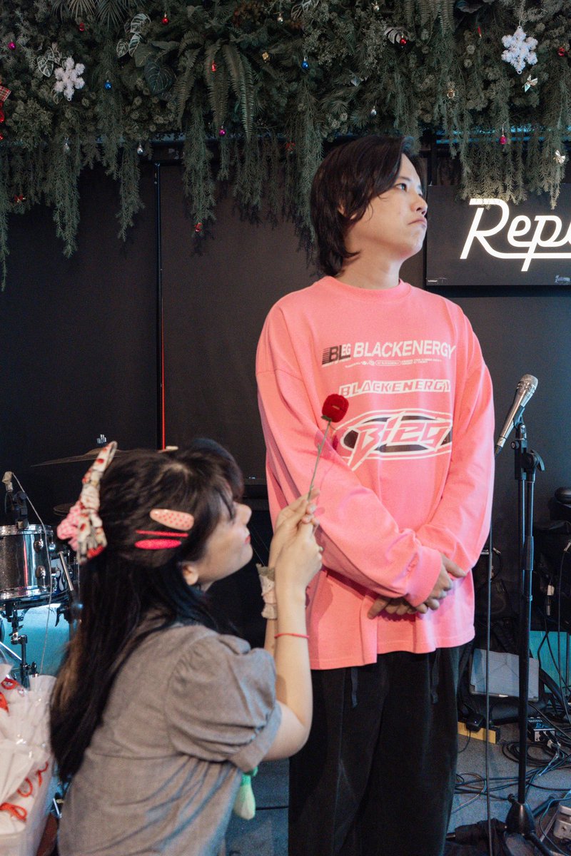 whocaresC_C's tweet photo. เหมือนรูปประกอบชื่อโปรไฟล์อะ ถูกต้องมาก แย่555555555
#KachaLoveCode24 https://t.co/EJTSiy7mjC