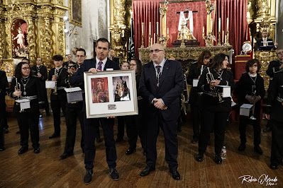 sagradapasion's tweet photo. Muchas gracias a D. Luis Amo Esguevillas por su proclamación del Pregón de la Pasión 2024. https://t.co/S6bMnXULEd