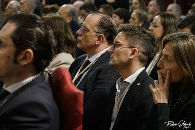 sagradapasion's tweet photo. Muchas gracias a los hermanos de @SantaVeraCruz, @OFSCruzdesnuda, @nazarenovall, @SietePalabrasVA,  @AtadoValladolid, @ExaltacionVa, @ArtillerosVa, @CofPedroRegalad y @CofradiaPilar por acompañarnos, así como al representante de la @jcssvall.

Fotos del hilo de @RubenOlmedo https://t.co/QiZwDCwJul
